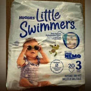 Huggies Little Swimmers Disposable Swim Diaper Pants - Nemo (Size 3)